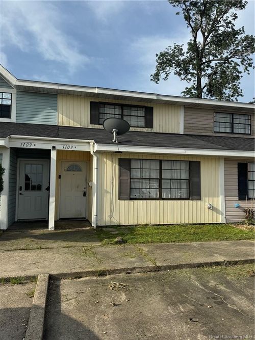b-1109 Deesport St, Lake Charles, LA, 70601-8693 | Card Image