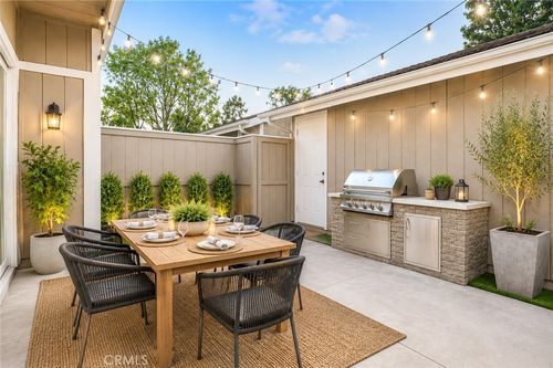 48 Monroe, Irvine, CA, 92620-3639 | Card Image