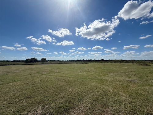 6032 Nw County Road 1300, Barry, TX, 75102-3301 | Card Image