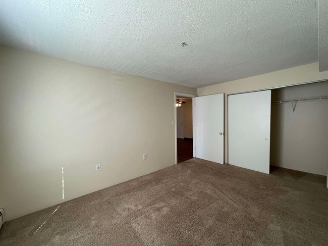APT-201 - 96 Powers St, Condo with 2 bedrooms, 1 bathrooms and null parking in Milford NH | Image 27