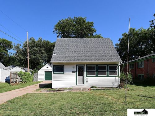 4526 Randolph St, Lincoln, NE, 68510-3738 | Card Image