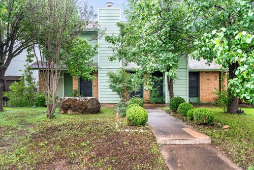 3222 Tamarron Blvd, Austin, TX, 78746-8011 | Card Image