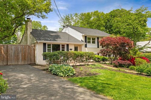 7024 Statendam Ct, MCLEAN, VA, 22101-5616 | Card Image