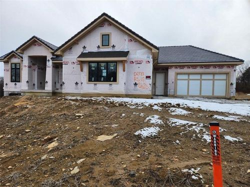 5826 Nw Lentz Dr, Parkville, MO, 64152-5307 | Card Image