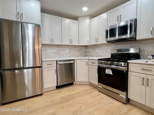 5-7 Seattle Ct, Freehold, NJ, 07728 | Card Image