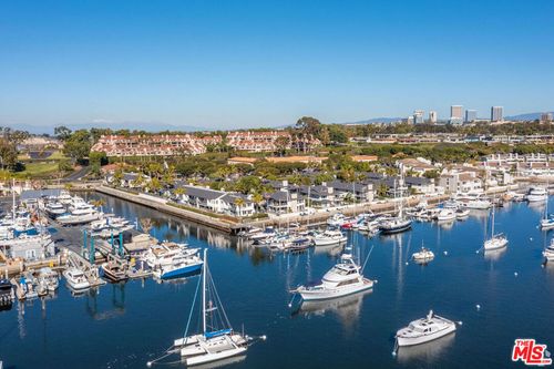 apt-b3-919 Bayside Dr, Newport Beach, CA, 92660-7408 | Card Image