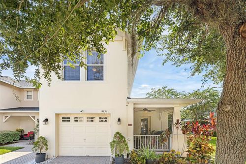 9823 Tivoli Villa Dr, Orlando, FL, 32829-8281 | Card Image
