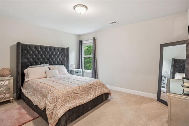 5662 Valley Loop, House other with 4 bedrooms, 3 bathrooms and null parking in Fairburn GA | Image 29