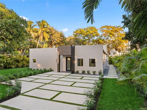 12335 Griffing Blvd, North Miami, FL, 33161-5434 | Card Image