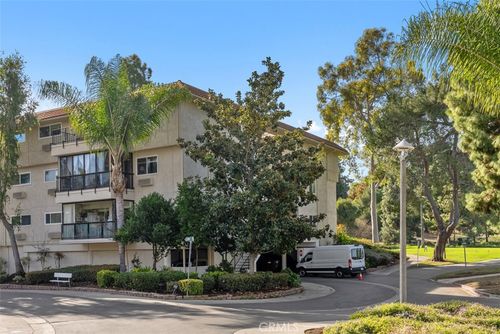 unit-3b-2392 Via Mariposa W, Laguna Woods, CA, 92637-2059 | Card Image