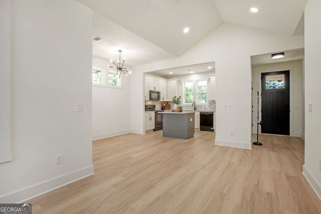 611 Graham St Nw, House other with 3 bedrooms, 2 bathrooms and null parking in rOME GA | Image 7