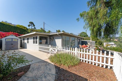 947 Cheltenham Rd, SANTA BARBARA, CA, 93105-2208 | Card Image