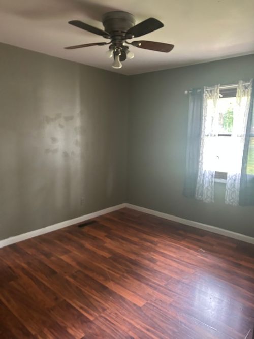 721 6th St, La Salle, IL, 61301-2125 | Card Image