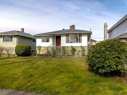3369 Price St, Vancouver, BC, V5R5P8 | Card Image