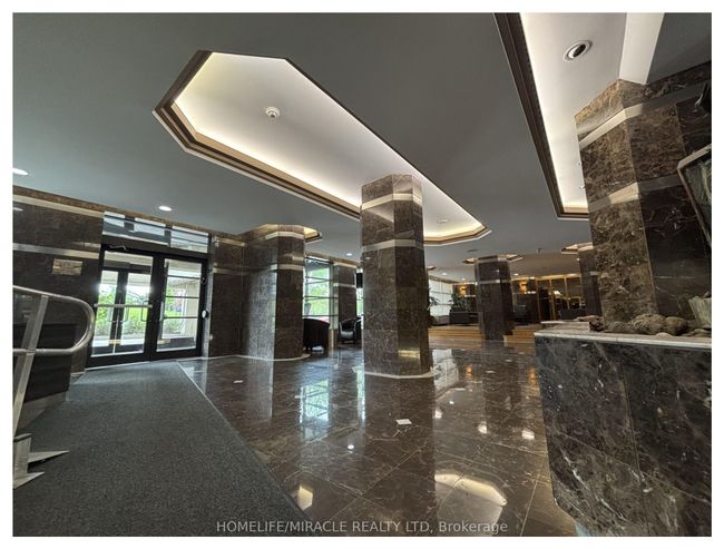 1409 - 2760 Carousel Cres, Condo with 2 bedrooms, 2 bathrooms and 1 parking in Gloucester ON | Image 47