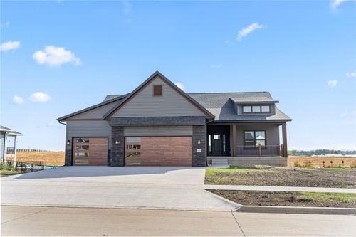 603 Heartland St, Fairfax, IA, 52228-1200 | Card Image