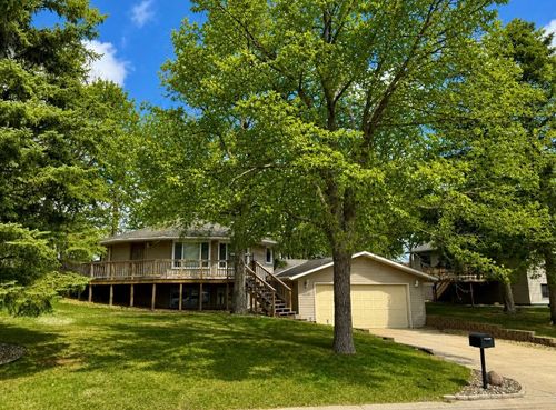 1330 Lori Ave, Detroit Lakes, MN, 56501-4204 | Card Image