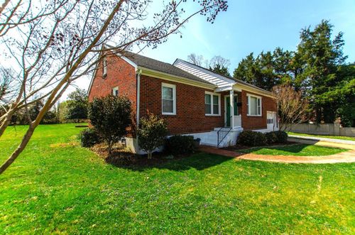 6020 Piedmont Pl, Lynchburg, VA, 24502-1804 | Card Image