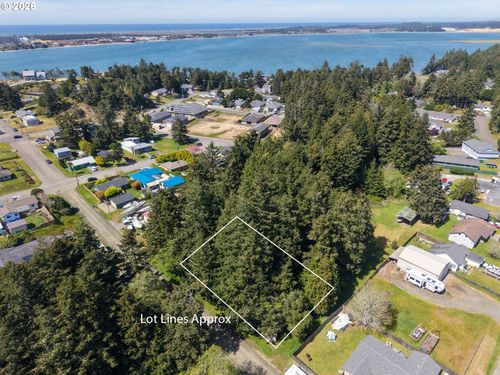 0 Taylor Ave, Coos Bay, OR, 97420 | Card Image
