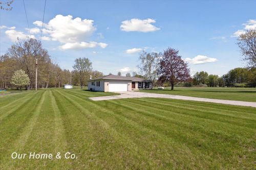 9419 S Hemlock Rd, Saint Charles, MI, 48655-9780 | Card Image
