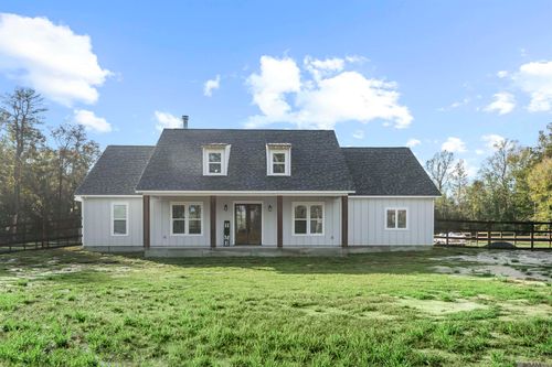 15370 Milldale Rd, Zachary, LA, 70791-8014 | Card Image