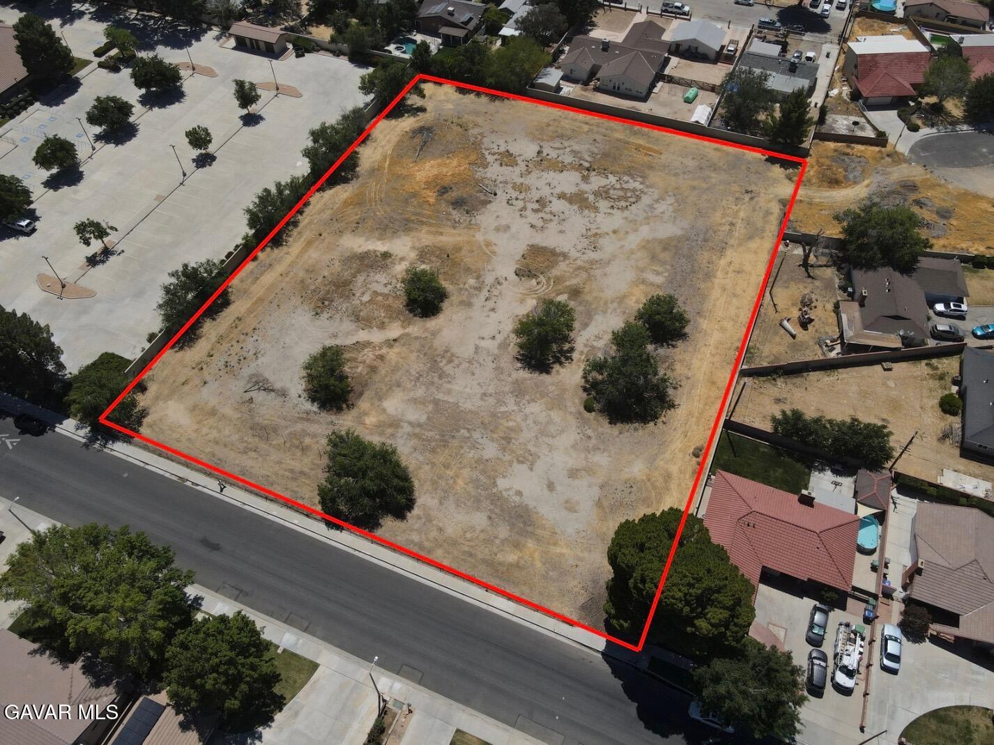 Land in Lancaster 3