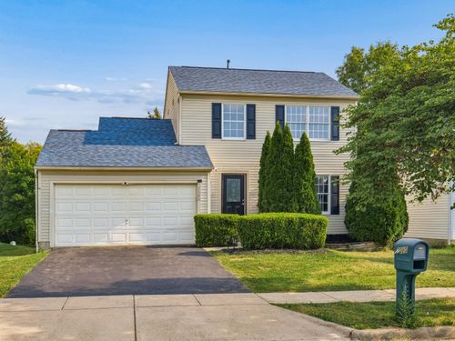 2080 Sondra Ln, Grove City, OH, 43123-4725 | Card Image
