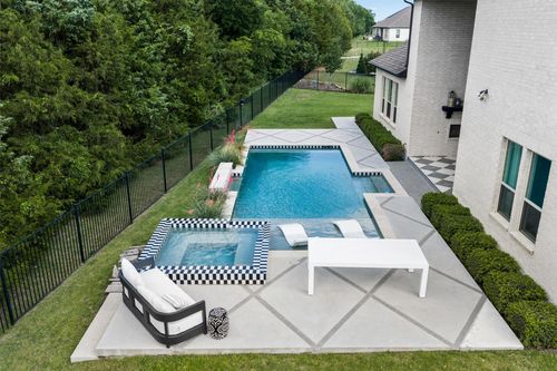 2516 Pampas Ct, Heath, TX, 75126-2496 | Card Image