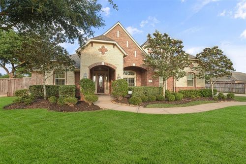 17806 Fairhaven Sunset Court, Cypress, TX, 77433 | Card Image