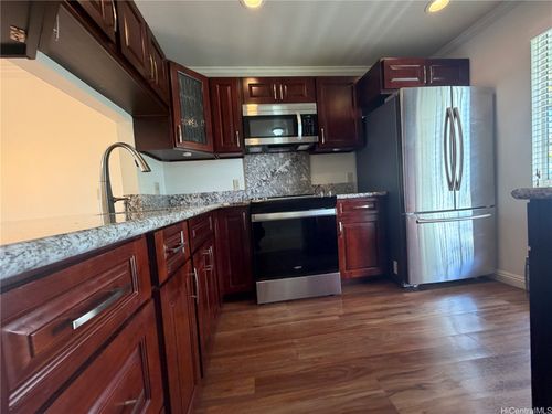 f202-94-536 Lumiauau St, Waipahu, HI, 96797-5062 | Card Image