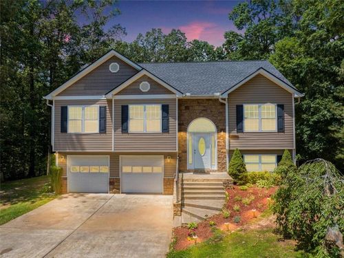 77 Old South Dr, Ellijay, GA, 30540-7519 | Card Image