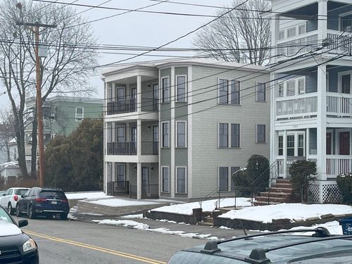 704 Metropolitan Ave, Boston, MA, 02136 | Card Image