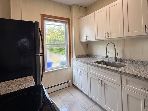 1-304 Cambridge St, Fall River, MA, 02721-2678 | Card Image