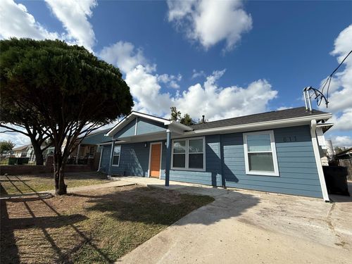 611 N Eastwood St, Houston, TX, 77011-1029 | Card Image