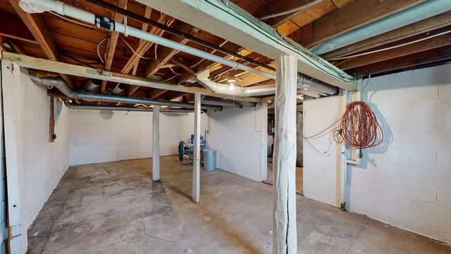 Lower Level | Image 33