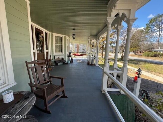 800 N Main St, House other with 4 bedrooms, 3 bathrooms and null parking in Winton NC | Image 4