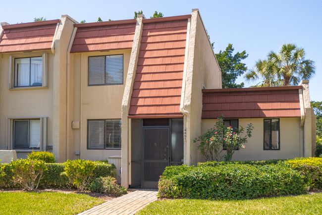 4451 Luxemburg Ct, Condo with 3 bedrooms, 2 bathrooms and null parking in Lake Worth FL | Image 21