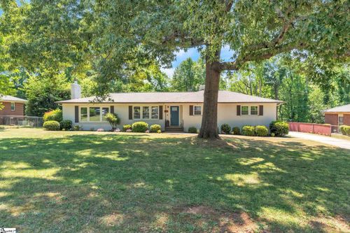 822 Sharonwood Dr, ANDERSON, SC, 29621-7061 | Card Image