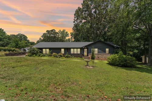 15 Weehawken Cir, Taylors, SC, 29687-2049 | Card Image