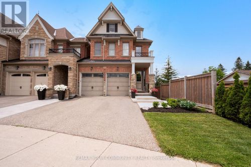 78 Alex Campbell Crescent, King (King City), ON, L7B0C1 | Card Image
