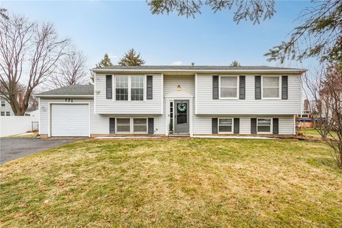 171 Covered Wagon Trl, West Henrietta, NY, 14586-9721 | Card Image