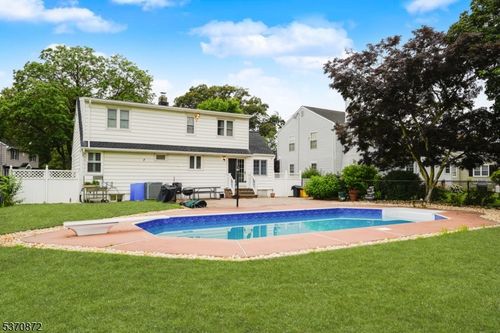 45 Kenwood Ter, Trenton, NJ, 08610-2512 | Card Image