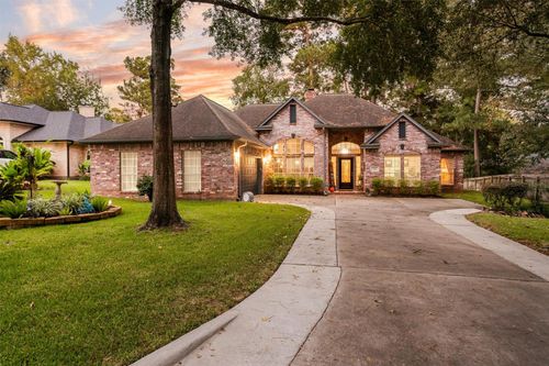 113 Dawns Edge Dr, Montgomery, TX, 77356-9026 | Card Image