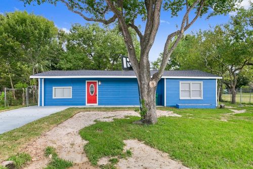 619 Avenue B, La Marque, TX, 77568-4342 | Card Image