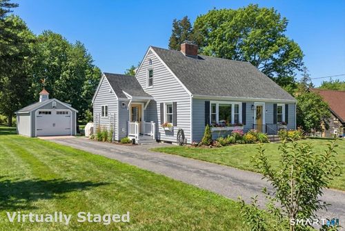 439 Pequot Ave, Mystic, CT, 06355-1745 | Card Image