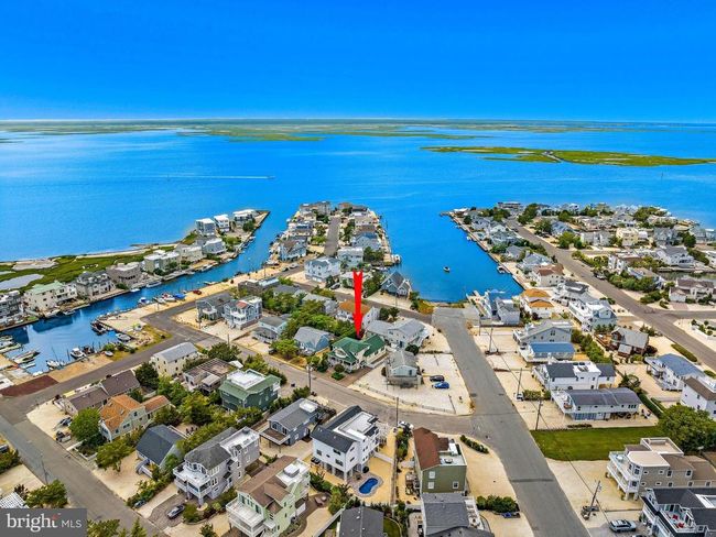 4 Olsen Ave, House other with 4 bedrooms, 3 bathrooms and null parking in Harvey Cedars NJ | Image 39