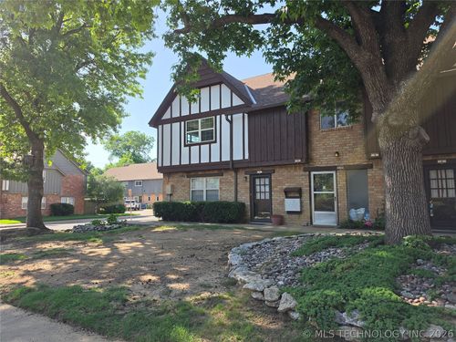3-3109 E 25th Pl, Tulsa, OK, 74114-4431 | Card Image
