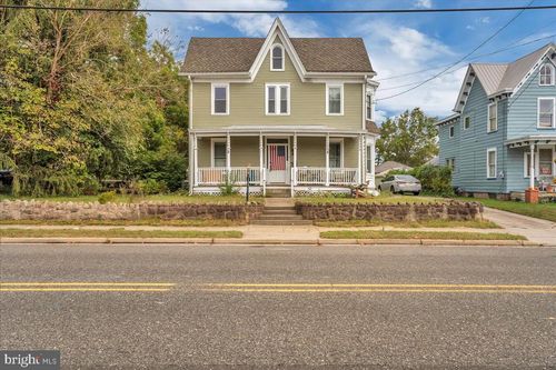 211 S Main St, Elmer, NJ, 08318-2250 | Card Image