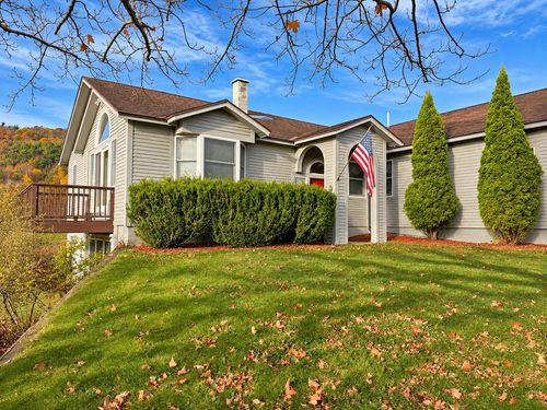 2529 N Grove St, Rutland, VT, 05701-9287 | Card Image