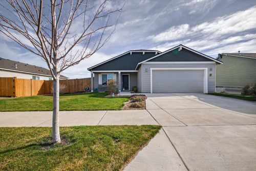 1225 Nw Willow Parkway Rd, Madras, OR, 97741-9660 | Card Image